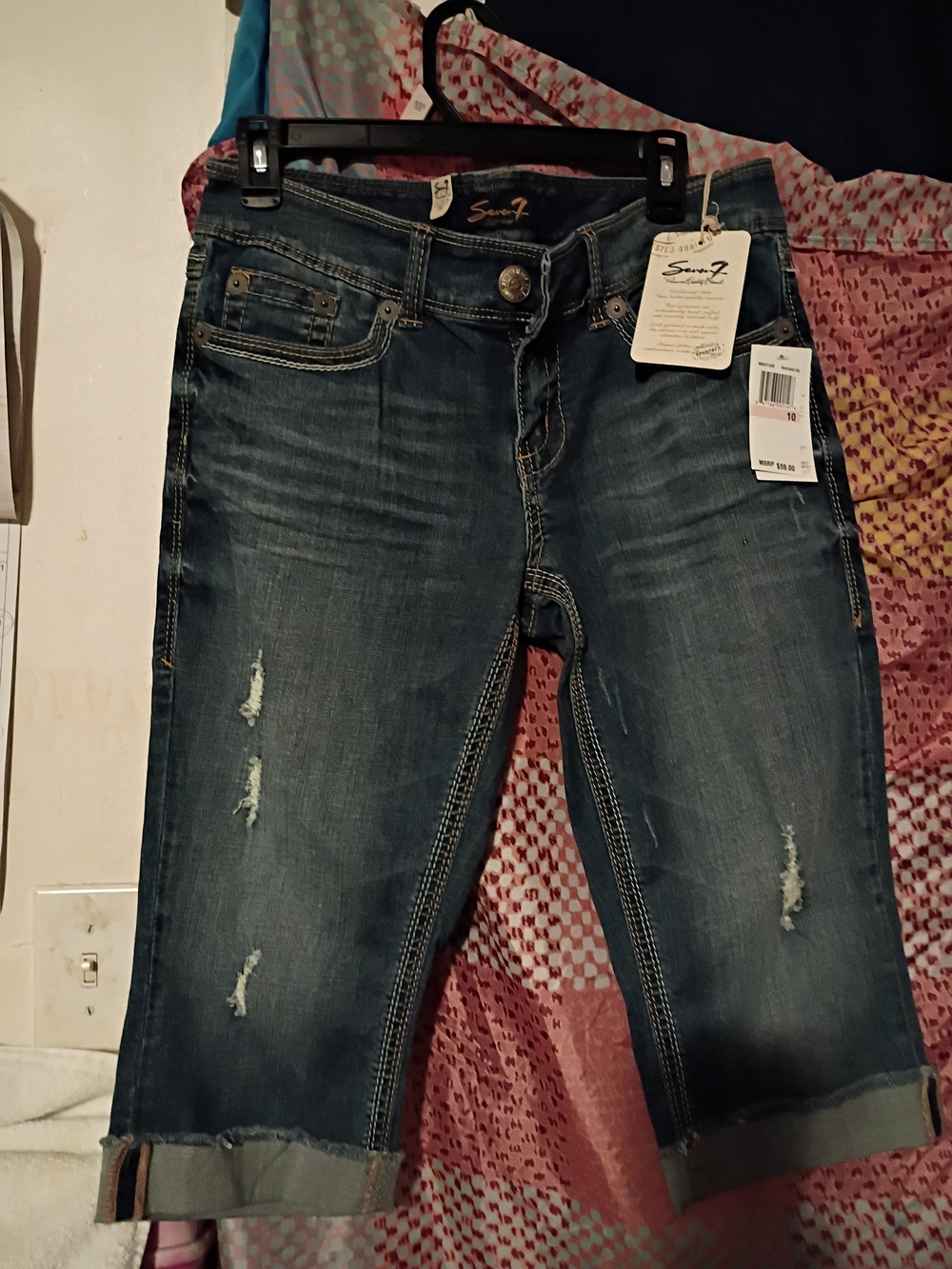 Seven7 Women's Dark Blue Distressed Capri Jeans
